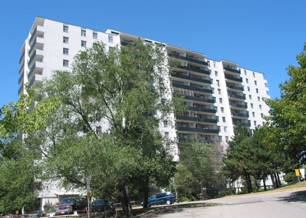 15 Orton Park Road, Toronto, ON M1G 3G3