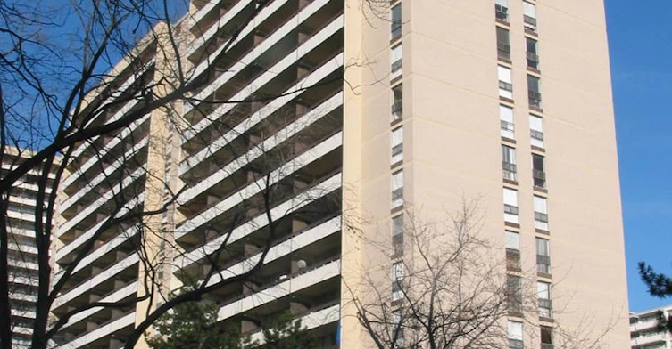 111 Pacific Avenue, Toronto, ON M6P 2P2
