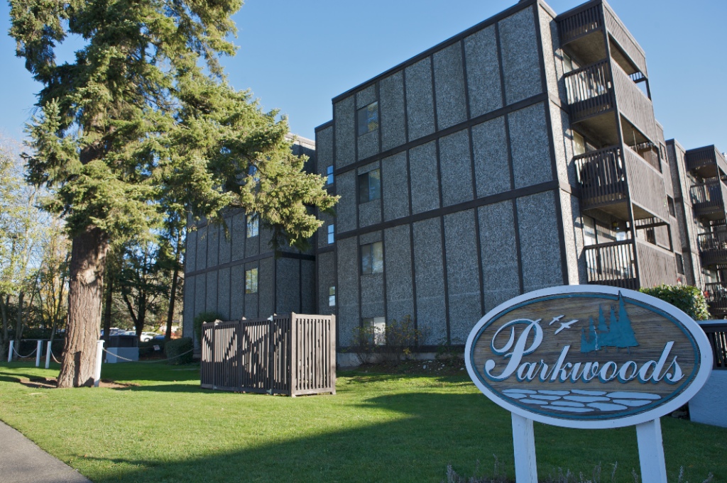 9682 134 Street, Surrey, BC V3T 5L6
