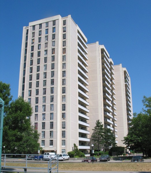100 Parkway Forest Drive, Toronto, ON M2J 1L6