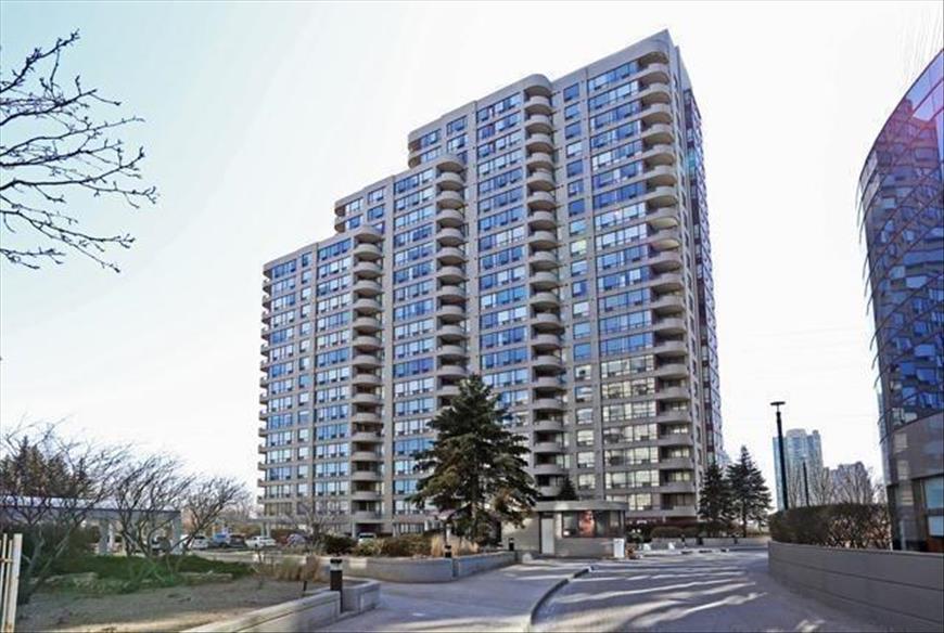 29 Pemberton Avenue, Toronto, ON M2M 4L5