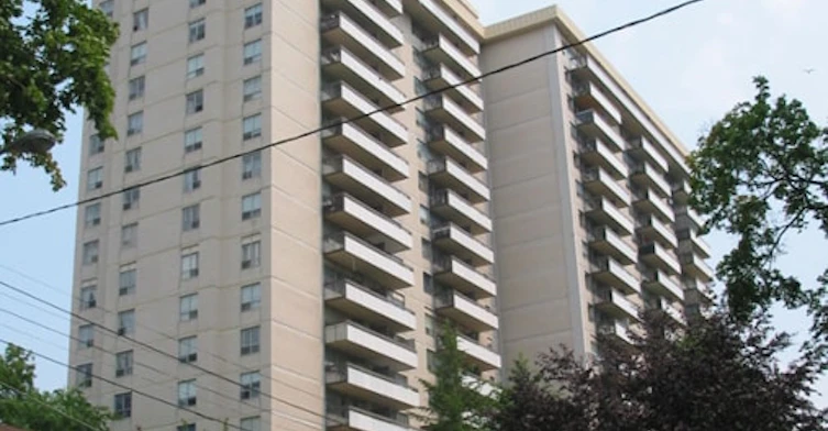 77 Quebec Avenue, Toronto, ON M6P 2T4 - 2