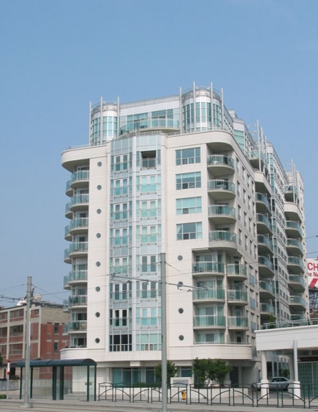 600 Queens Quay West, Toronto, ON M5V 3M3