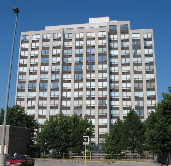 1 Reidmount Avenue, Toronto, ON M1S 1S9
