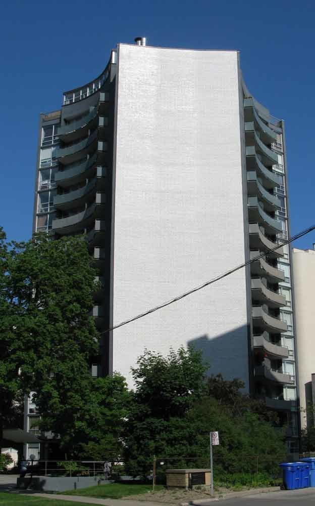245 Roehampton Avenue, Toronto, ON M4P 1R6
