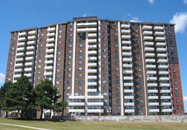 567 Scarborough Golf Club Road, Toronto, ON M1G 1H5