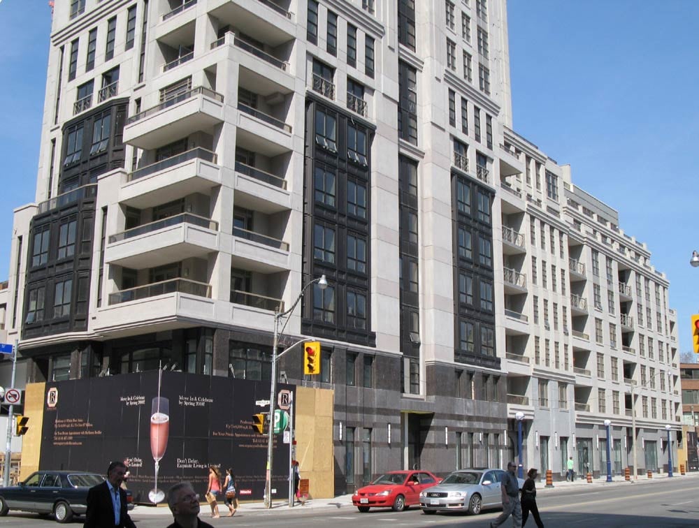 68 Yorkville Avenue, Toronto, ON M5R 3V7 - 2