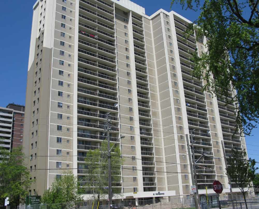 2 Secord Avenue, Toronto, ON M4C 2C3