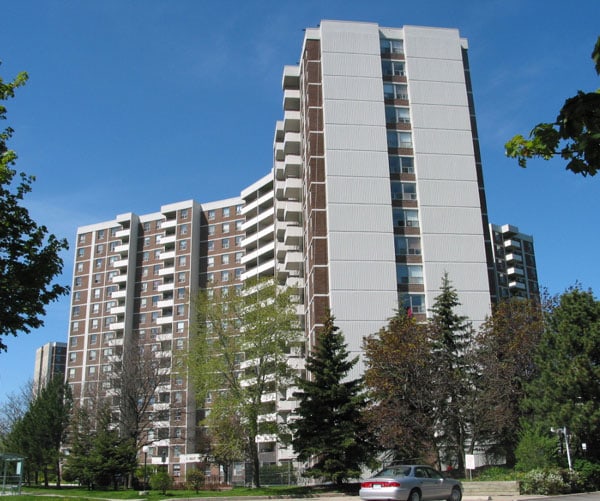5 Shady Golfway , Toronto, ON M3C 3A5