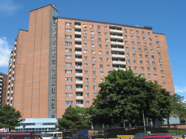 295 Shuter Street, Toronto, ON M5A 1W6