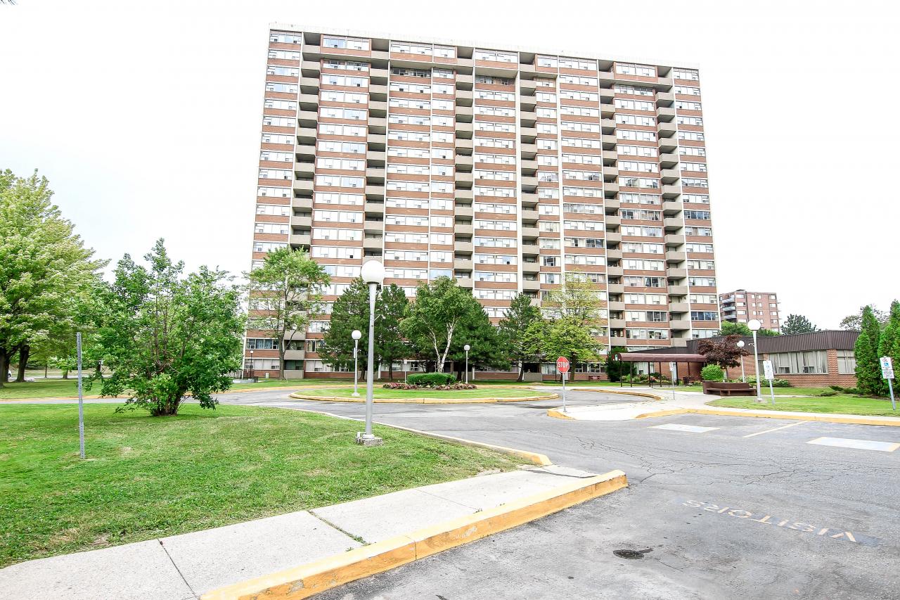 45 Silver Springs Boulevard, Toronto, ON M1W 2S4