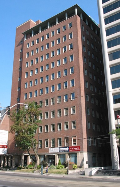48 Saint Clair Avenue West, Toronto, ON M4V 2Z2 - 2