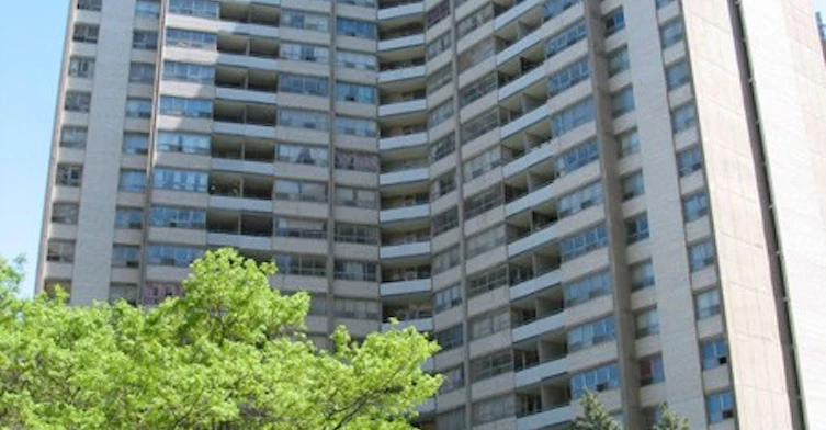 25 Saint Mary Street, Toronto, ON M4Y 1R2