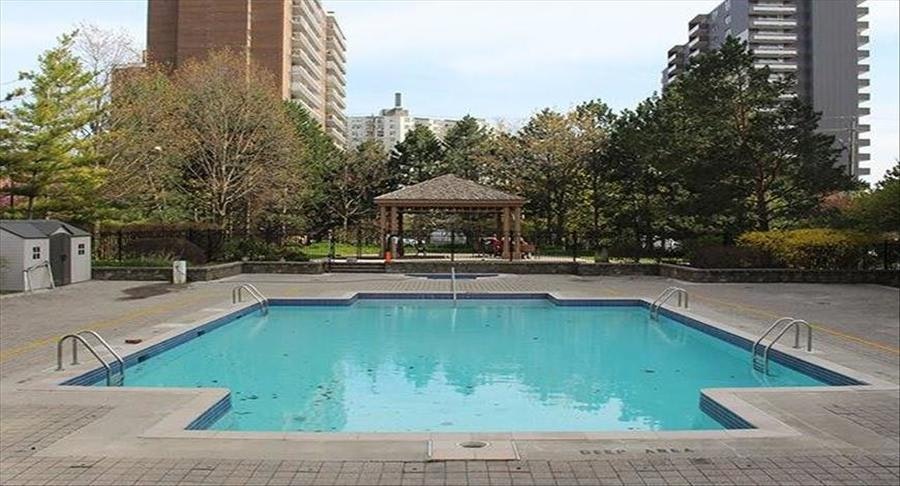 1121 Steeles Avenue West, Toronto, ON M2R 3W7 - 3
