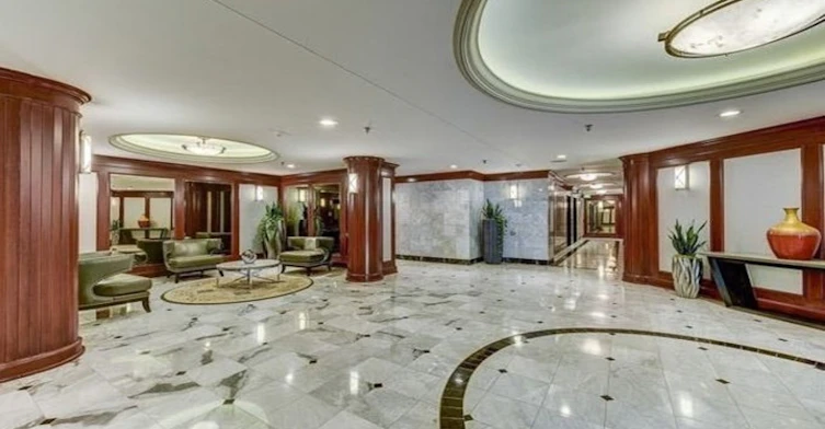 1121 Steeles Avenue West, Toronto, ON M2R 3W7 - 2