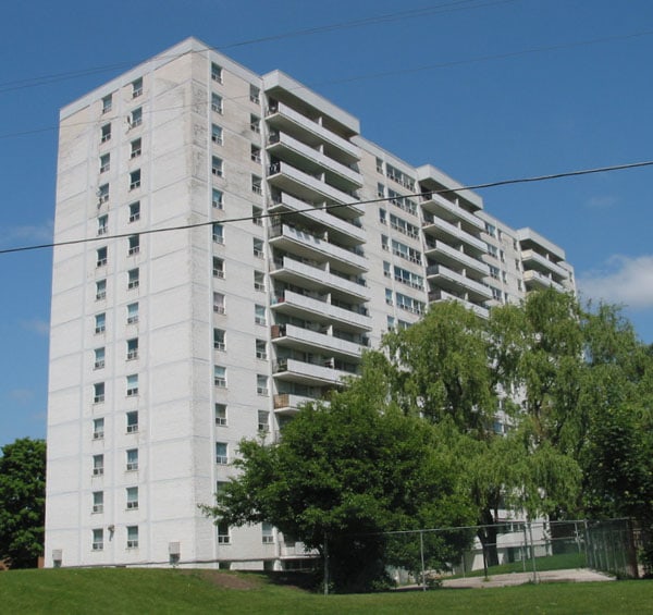 775 Steeles Avenue West, Toronto, ON M2R 2S8