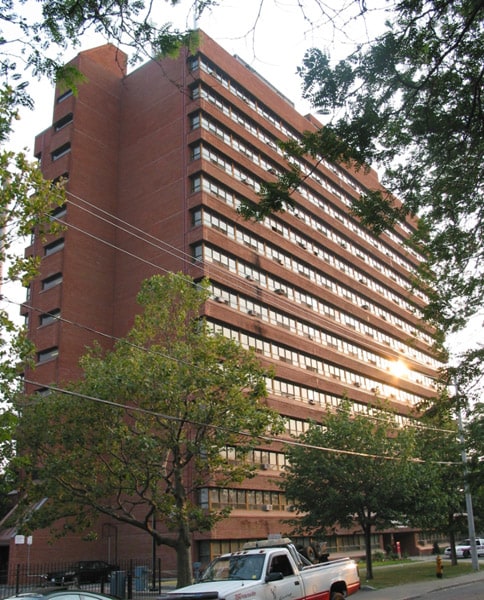 145 Strathmore Boulevard, Toronto, ON M4J 4B7 - 2