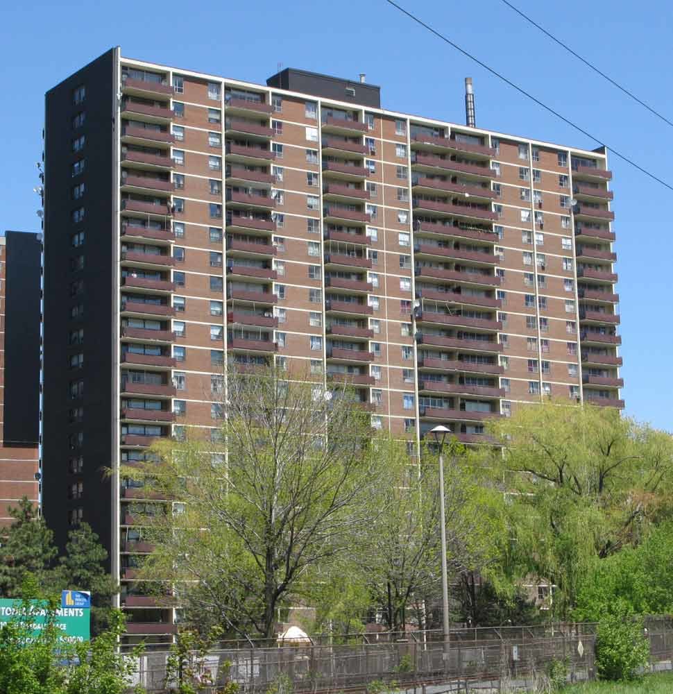 10 Teesdale Place, Toronto, ON M1L 1K9
