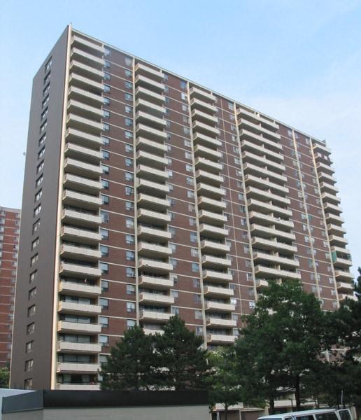 10 Teesdale Place, Toronto, ON M1L 1K9 - 2