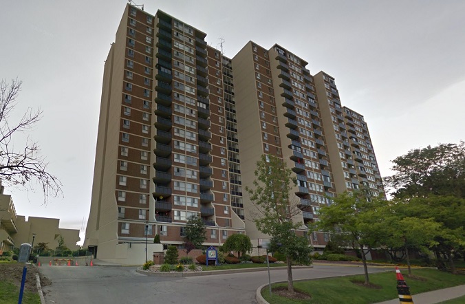 580 The East Mall , Toronto, ON M9B 4A7