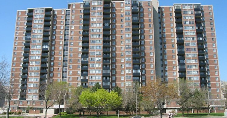362 The East Mall , Toronto, ON M9B 6C4 - 2