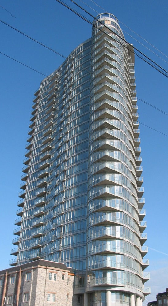 15 Windermere Avenue, Toronto, ON M6S 5A2 - 2