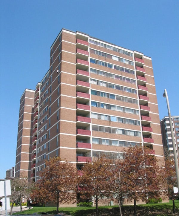 555 The West Mall , Toronto, ON M9C 1G8 - 2