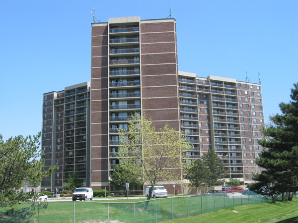 545 The West Mall , Toronto, ON M9C 1G5