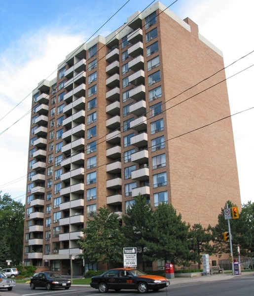 31 Tichester Road, Toronto, ON M5P 3L8