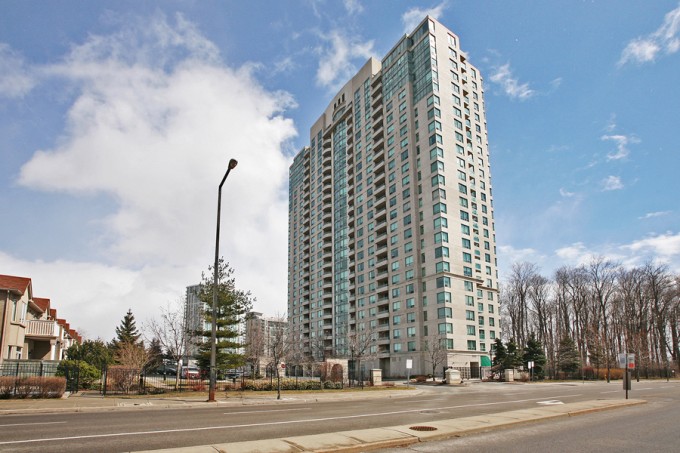 61 Town Centre Court, Toronto, ON M1P 5C5