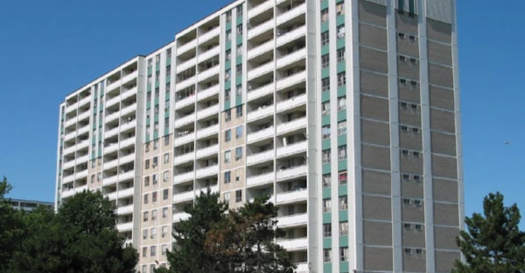 20 Tuxedo Court, Toronto, ON M1G 3S5