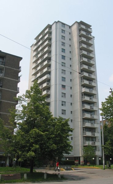 90 Tyndall Avenue, Toronto, ON M6K 2E6
