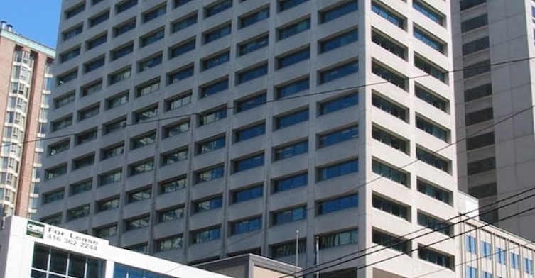 439 University Avenue, Toronto, ON M5G 2H6