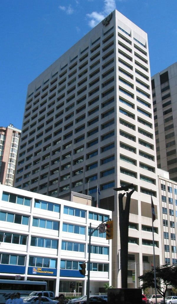 439 University Avenue, Toronto, ON M5G 2H6 - 2