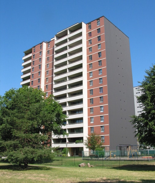 2721 Victoria Park Avenue, Toronto, ON M1T 3N6