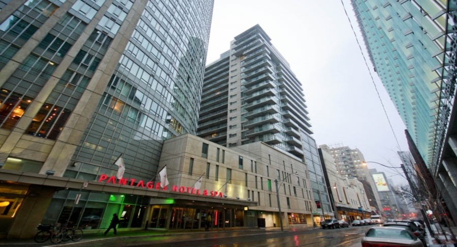 210 Victoria Street, Toronto, ON M5B 1T8