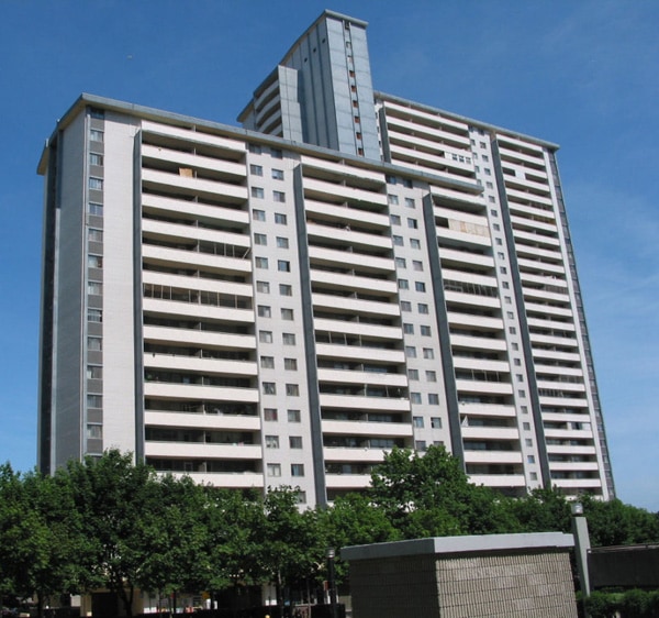 240 Wellesley Street East, Toronto, ON M4X 1G5