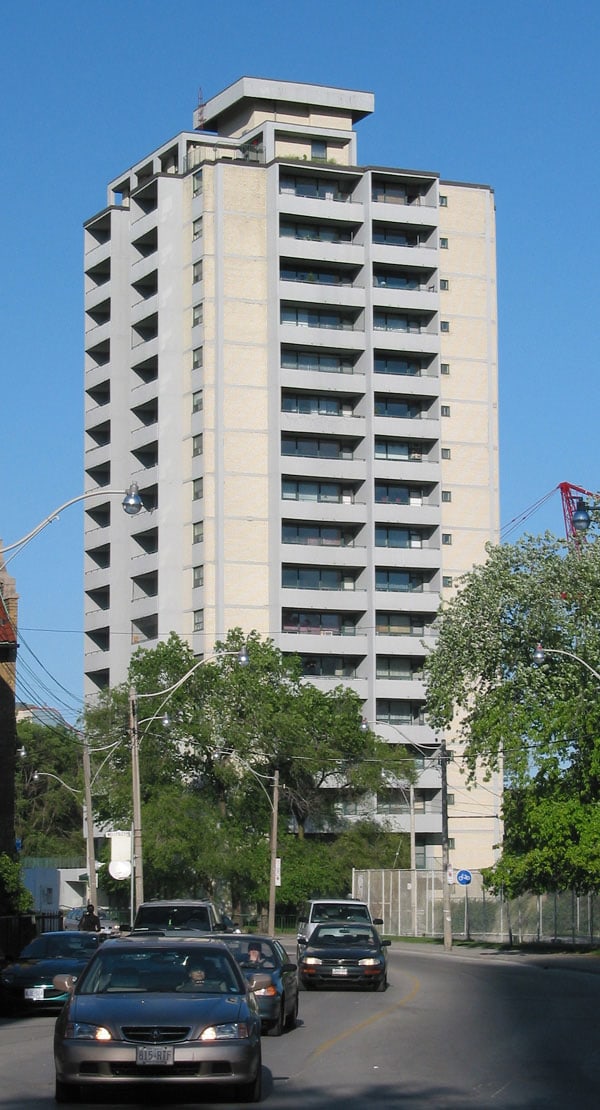 155 Wellesley Street East, Toronto, ON M4Y 1J4