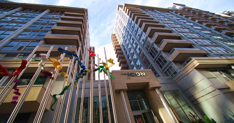 250 Wellington Street West, Toronto, ON M5V 2V4