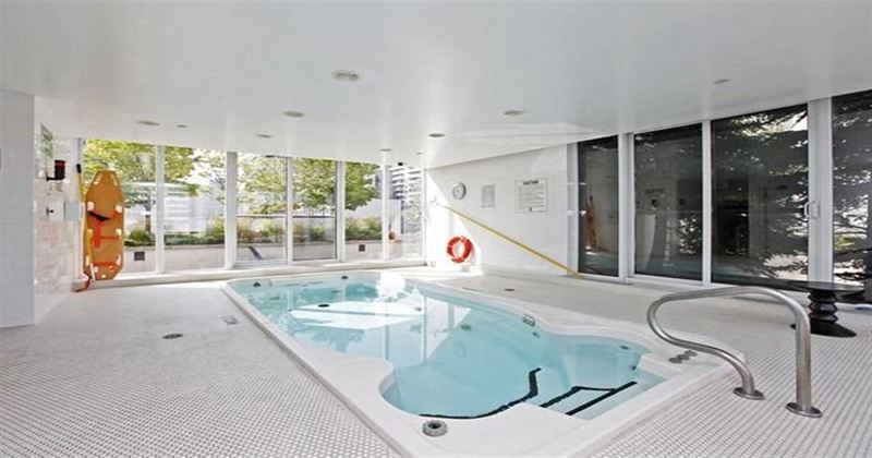 250 Wellington Street West, Toronto, ON M5V 2V4 - 5
