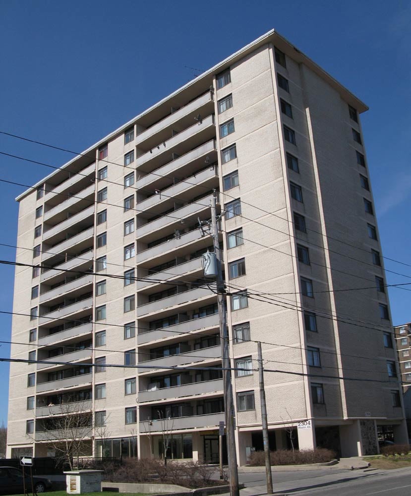 2304 Weston Road , Toronto, ON M9N 1Z3 - 2