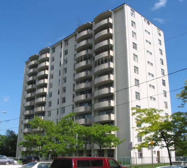 2255 Weston Road, Toronto, ON M9N 4A1