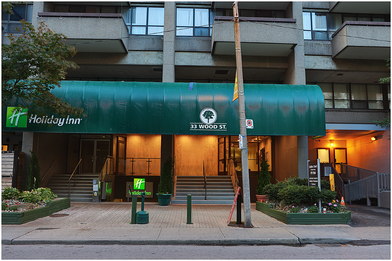 33 Wood Street , Toronto, ON M4Y 2P8