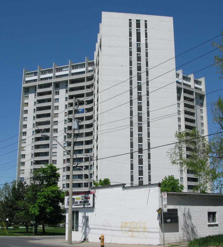 1501 Woodbine Avenue, Toronto, ON M4C 4H1
