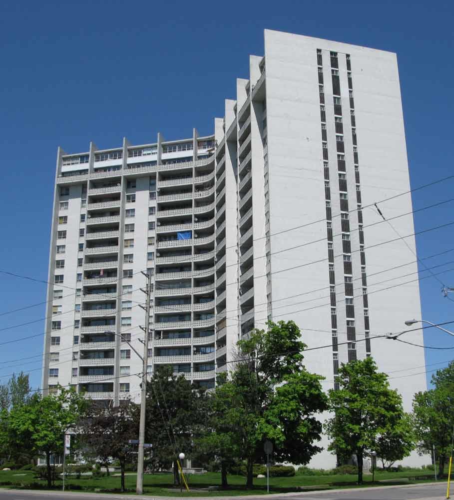 1501 Woodbine Avenue, Toronto, ON M4C 4H1 - 2