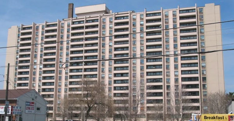 6000 Yonge Street, Toronto, ON M2M 3W1