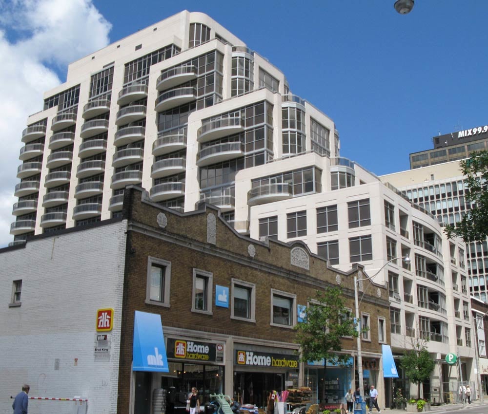 1430 Yonge Street, Toronto, ON M4T 1Y5