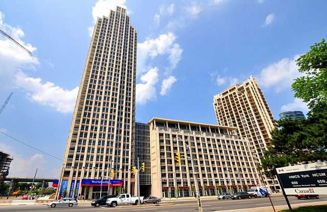 628 Fleet Street, Toronto, ON M5V 1B7