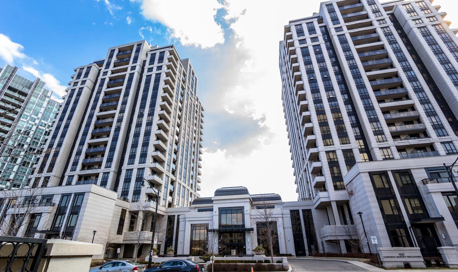 100 Harrison Garden Boulevard, Toronto, ON M2N 0C2
