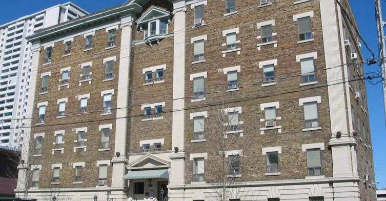 477 Sherbourne Street, Toronto, ON M4X 1K5